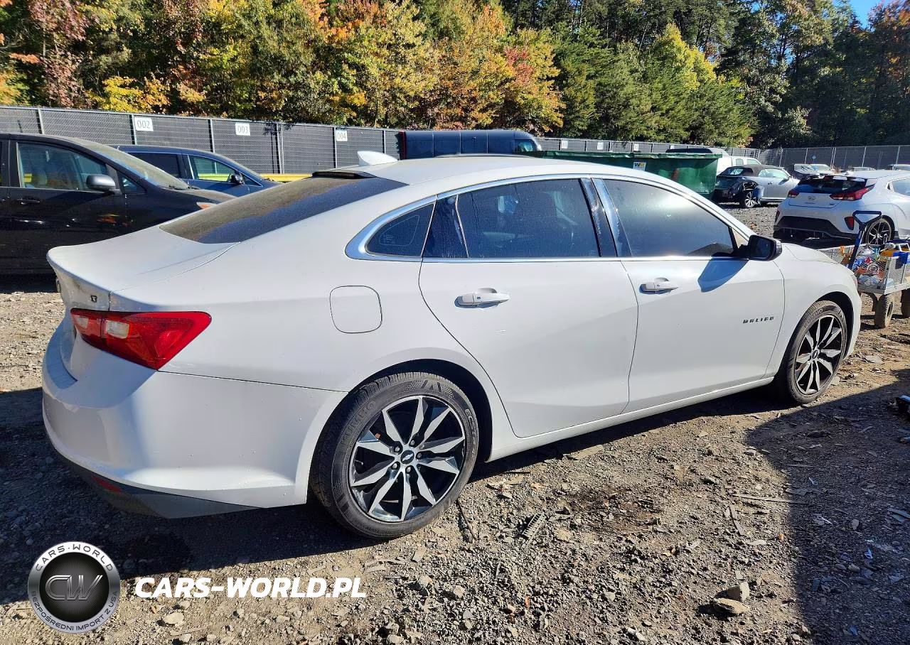2017 Chevrolet Malibu Lt VIN:1G1ZE5ST2HF260754 - 3