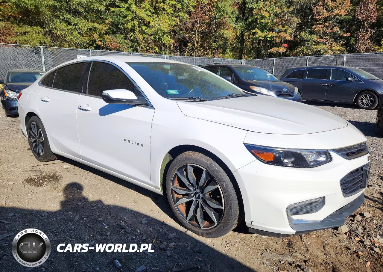 2017 Chevrolet Malibu Lt VIN:1G1ZE5ST2HF260754 - 4