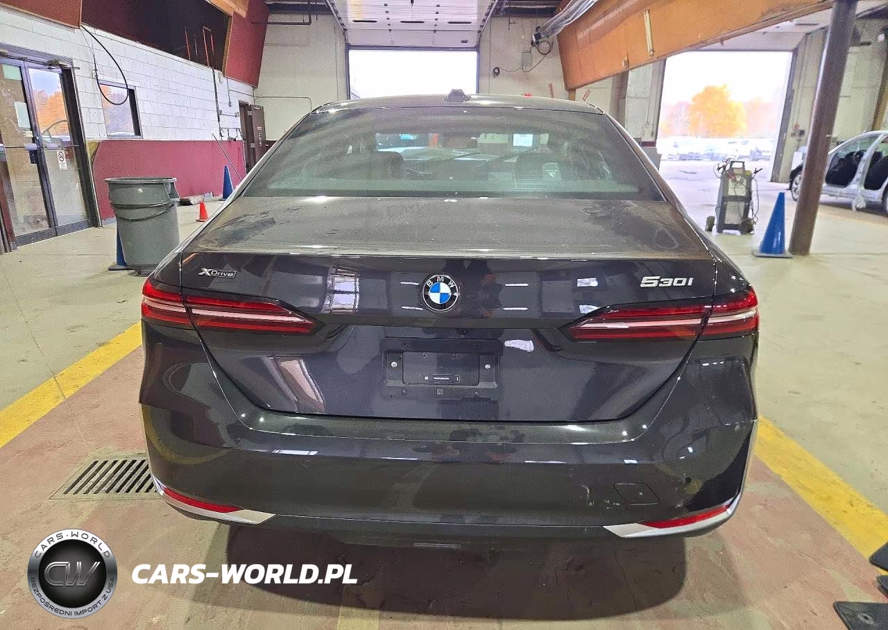 2027 BMW 530 Xi VIN:WBA53FJ02VCY19691 - 6
