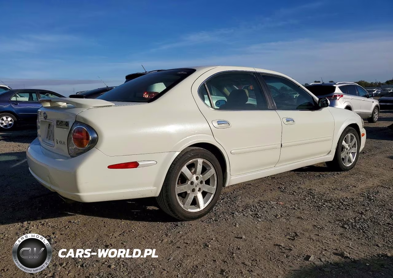 2002 Nissan Maxima VIN:JN1DA31D72T432588 - 3