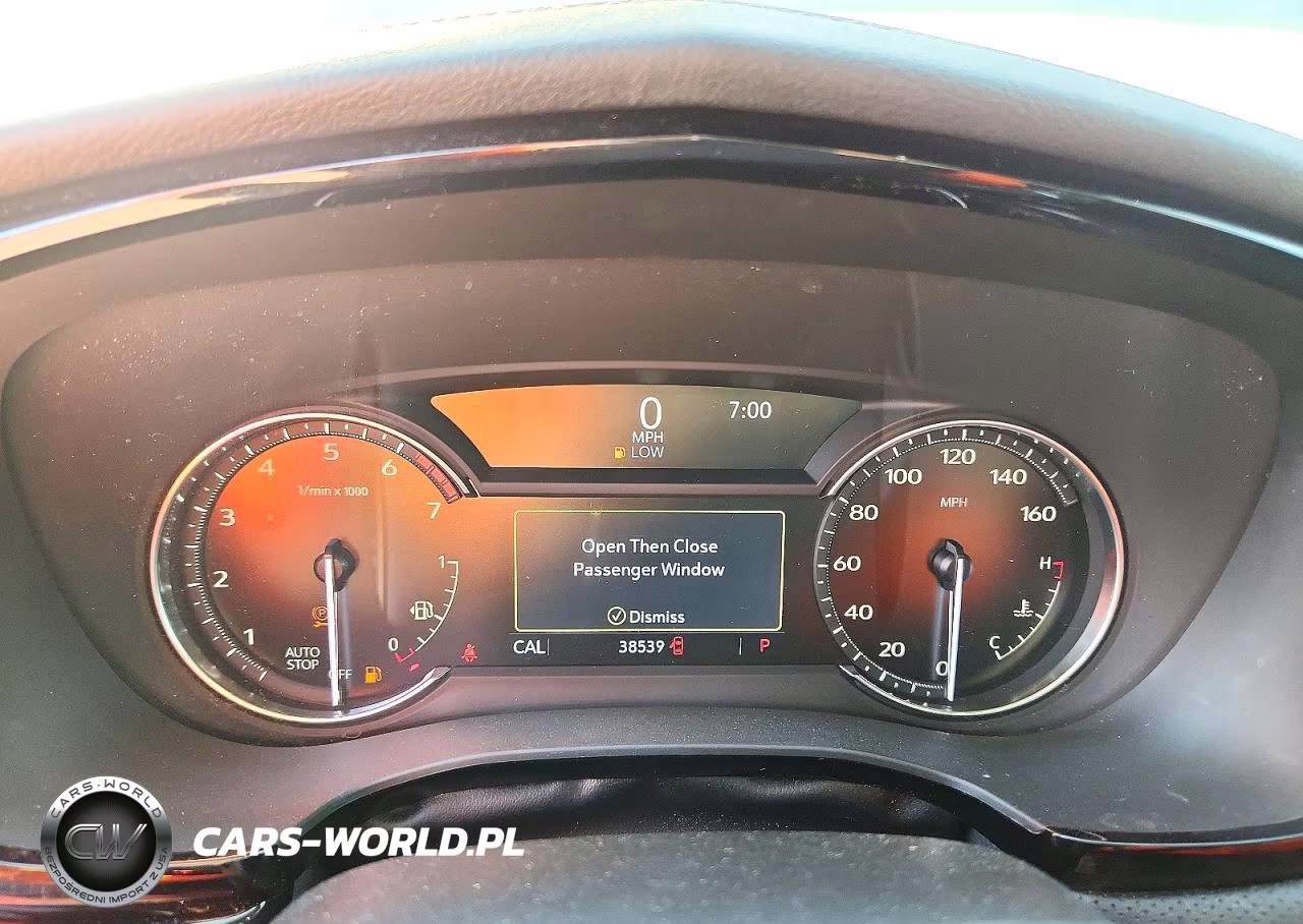 2025 Cadillac Xt6 Luxury VIN:1GYKPAR40SZ111091 - 9