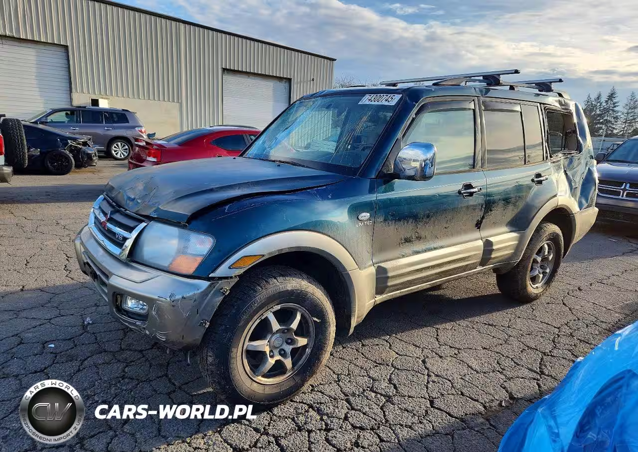 2001 Mitsubishi Montero Limited