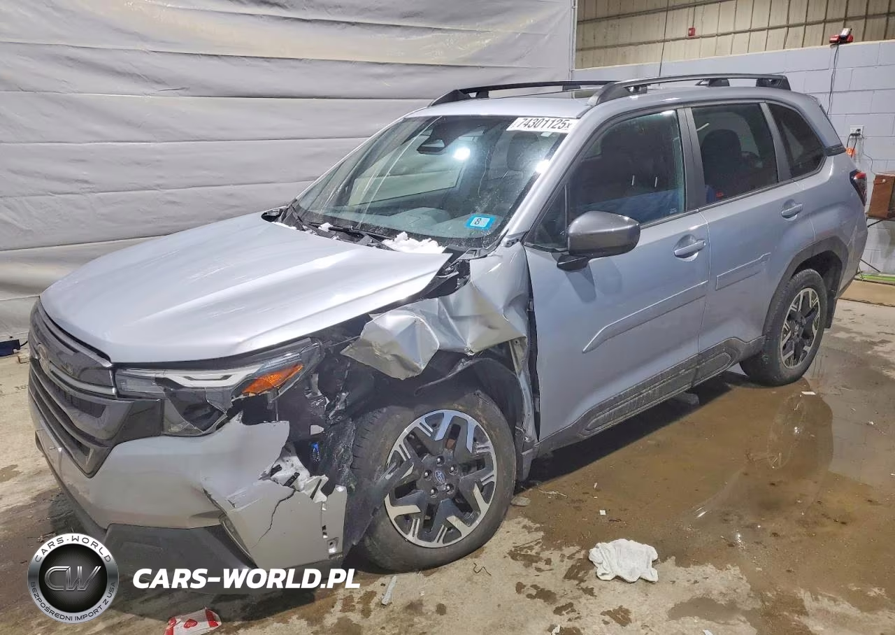 2025 Subaru Forester Premium