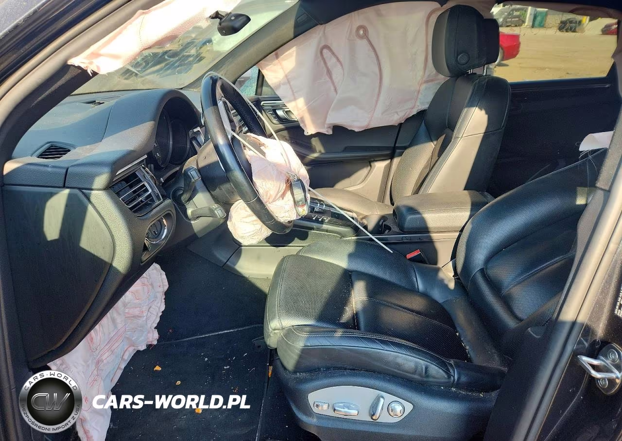 2020 Porsche Macan VIN:WP1AA2A56LLB15212 - 7