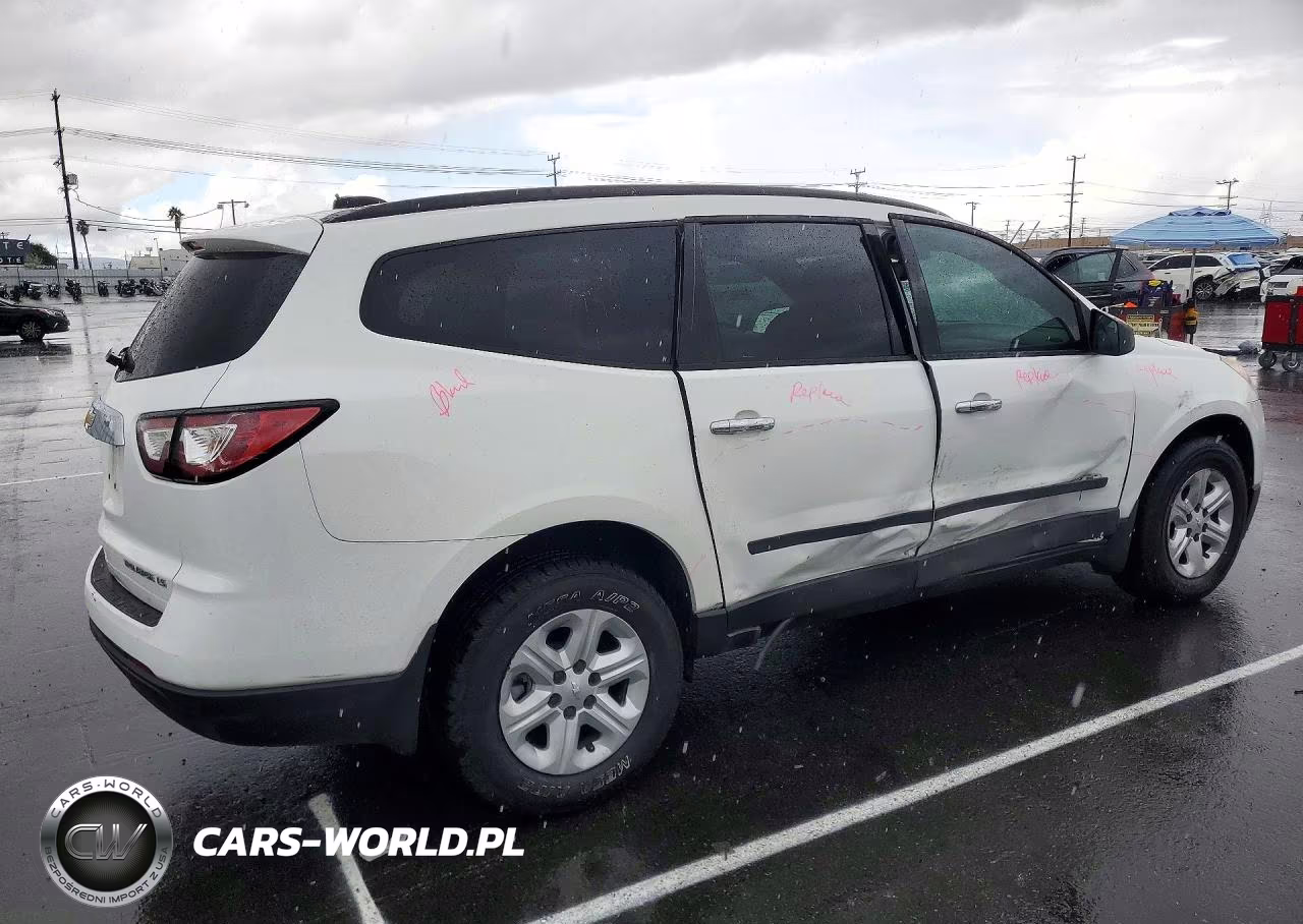 2016 Chevrolet Traverse Ls VIN:1GNKRFKDXGJ161520 - 3