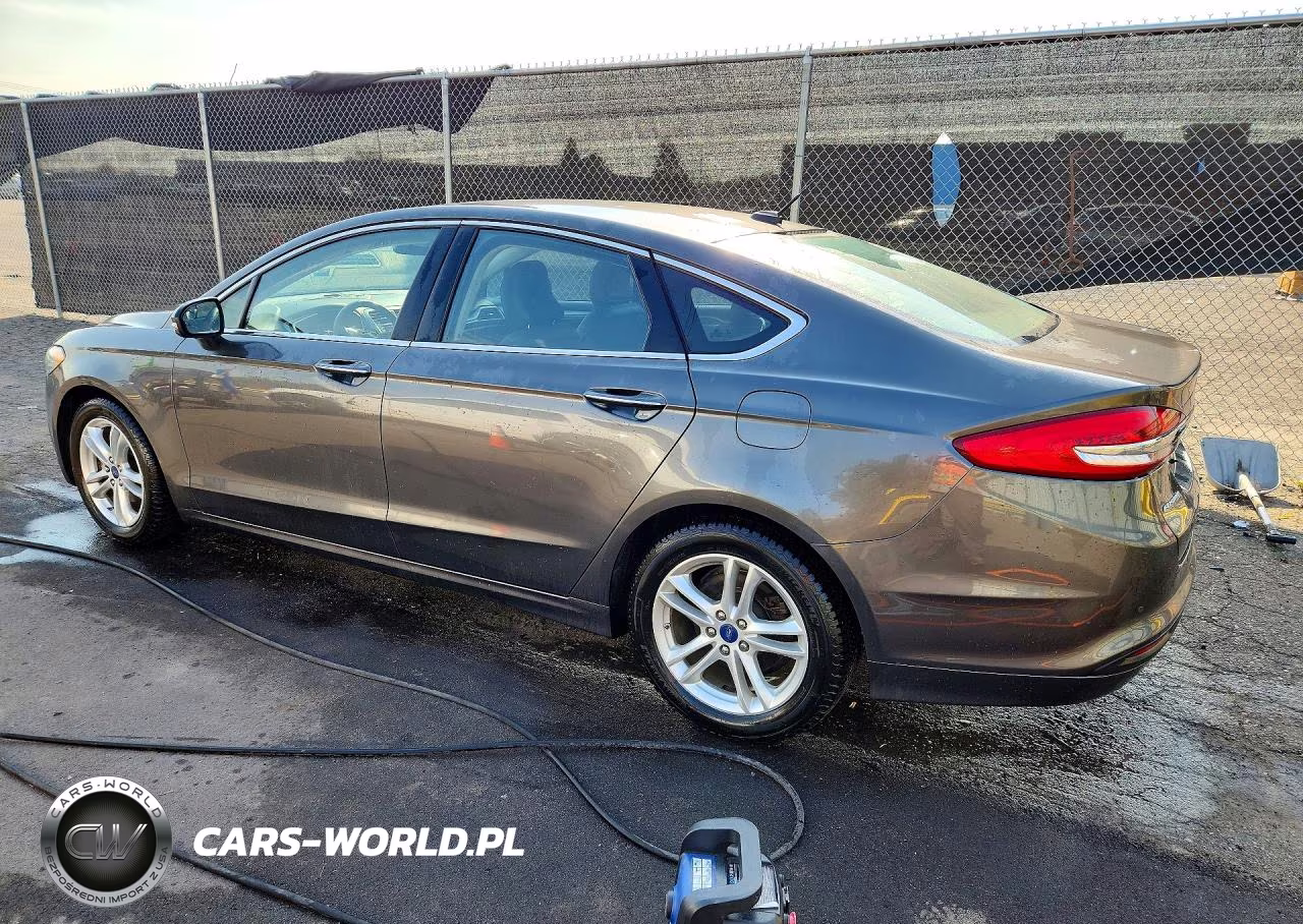 2018 Ford Fusion Se VIN:3FA6P0HD3JR158126 - 2