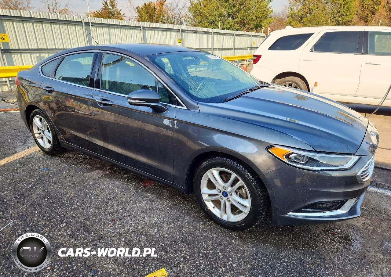 2018 Ford Fusion Se VIN:3FA6P0HD3JR158126 - 4