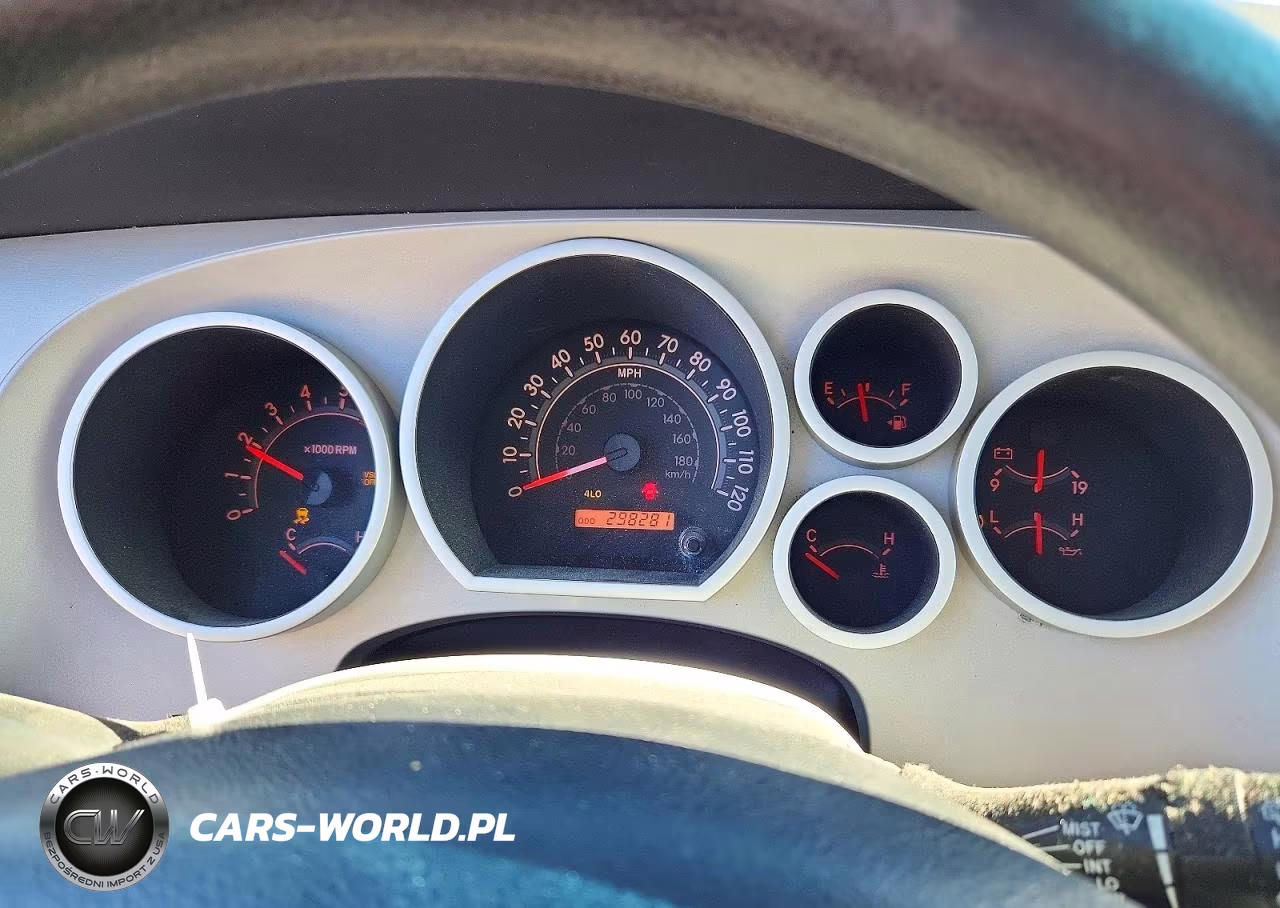 2008 Toyota Sequoia Sr5 VIN:5TDBT64A78S000222 - 9