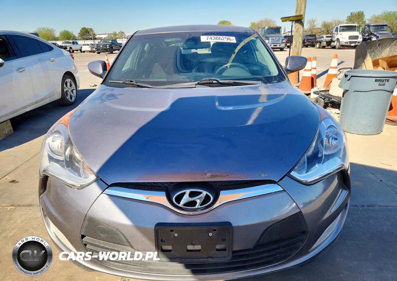 2017 Hyundai Veloster Base VIN:KMHTC6AD9HU307708 - 5