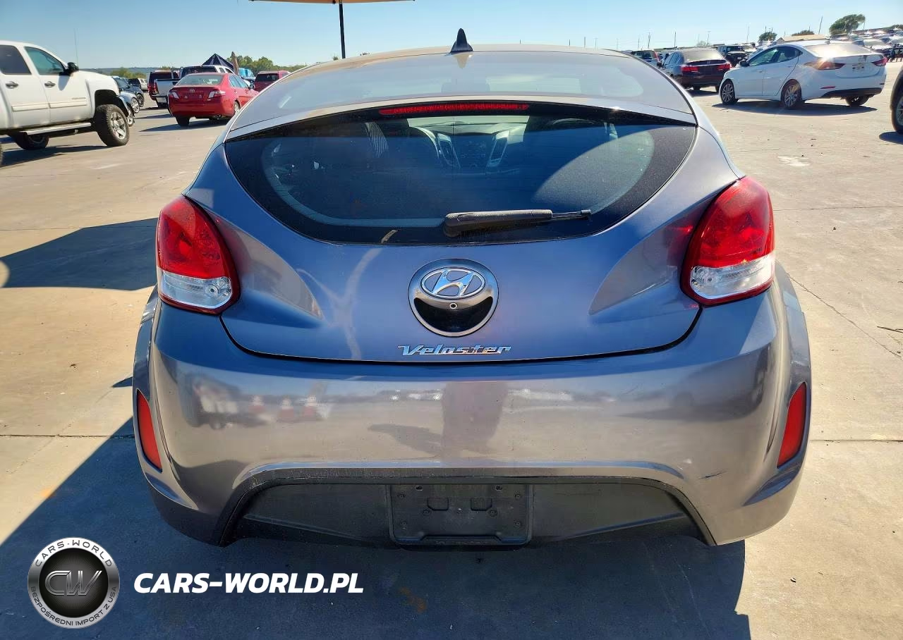 2017 Hyundai Veloster Base VIN:KMHTC6AD9HU307708 - 6