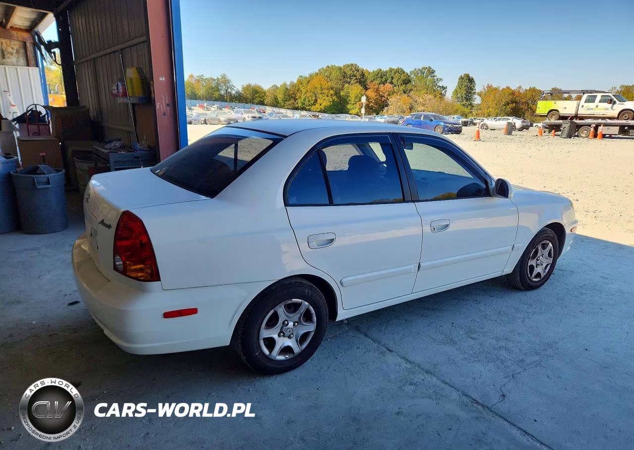 2004 Hyundai Accent Gl VIN:KMHCG45C84U567604 - 3