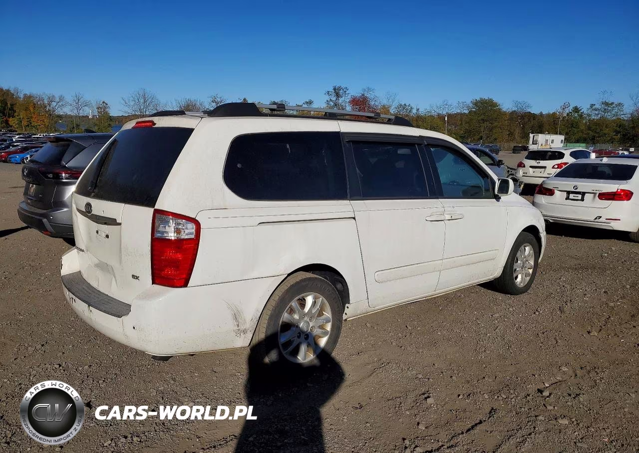 2008 Kia Sedona Lx VIN:KNDMB233886210190 - 3