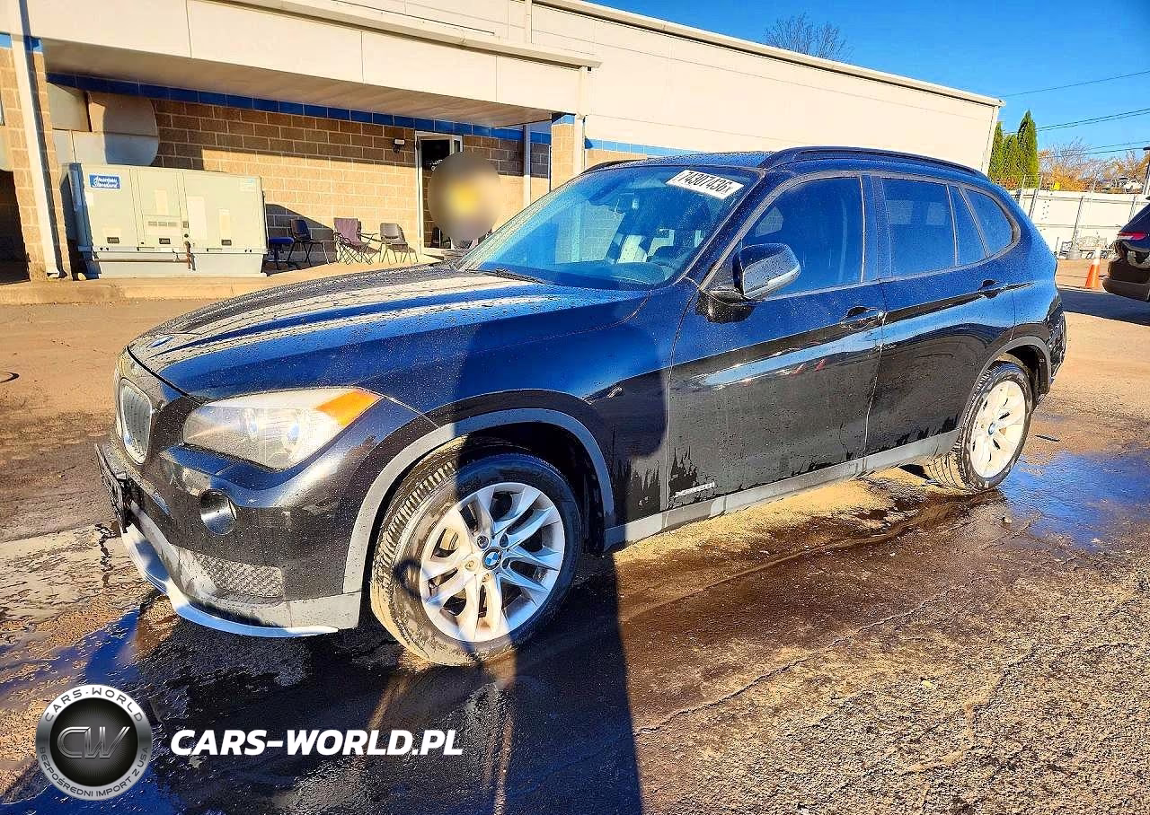 2015 BMW X1 xDrive28I VIN:WBAVL1C54FVY26126 - 1