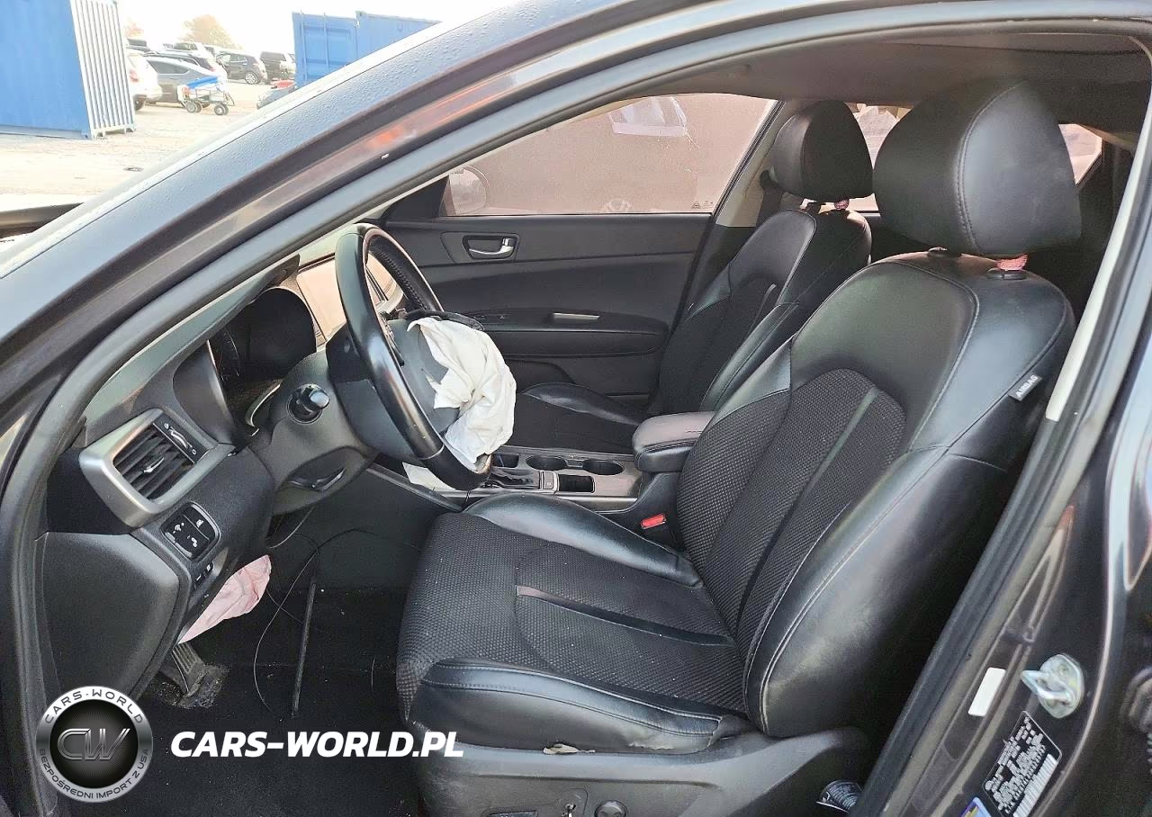 2019 Kia Optima S VIN:5XXGT4L30KG295797 - 7