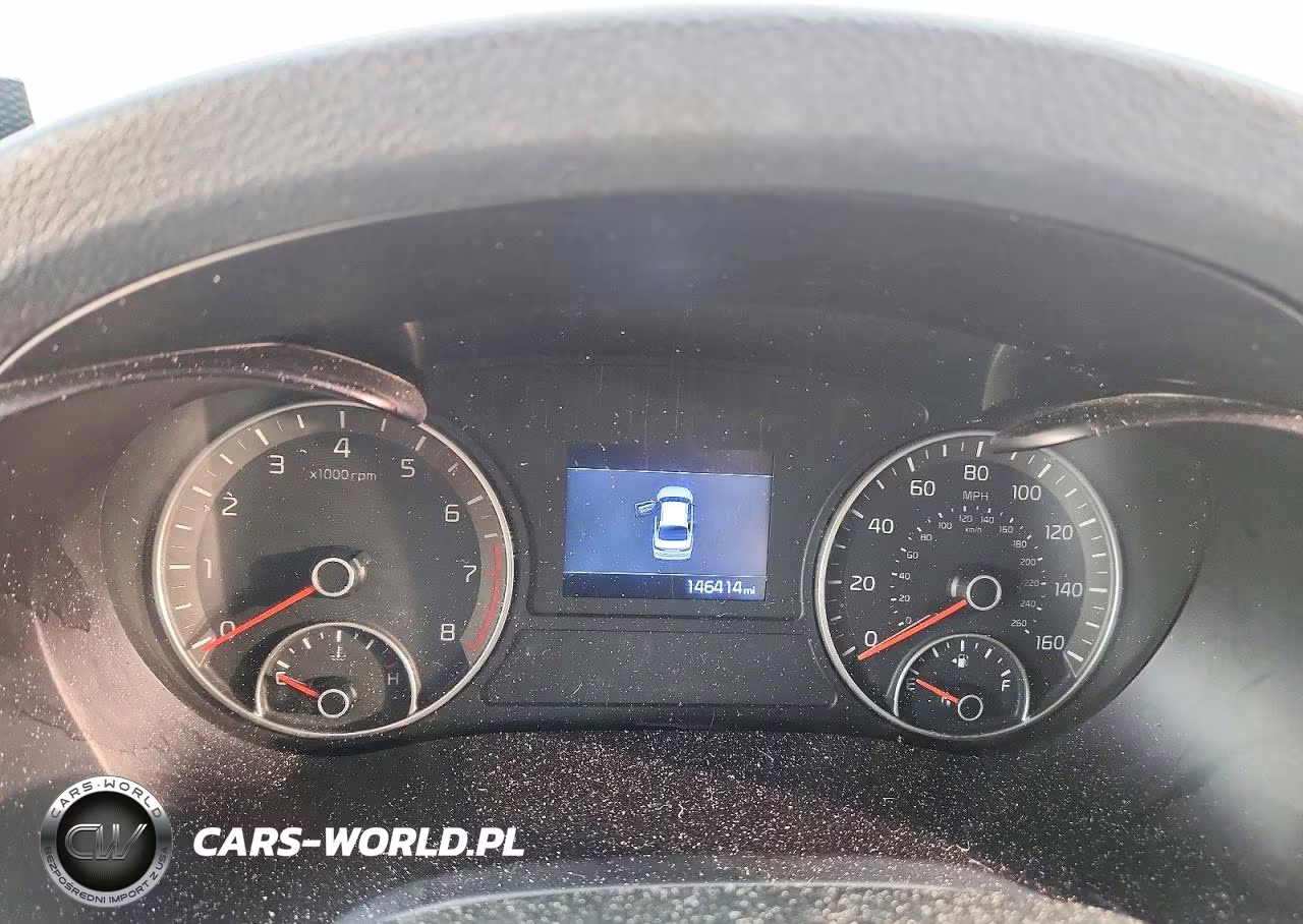 2019 Kia Optima S VIN:5XXGT4L30KG295797 - 9