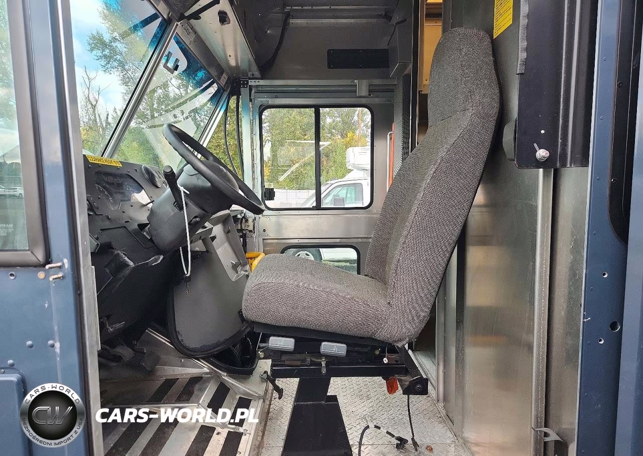 2019 Ford Step Van VIN:1FC3E4K62KDC48446 - 7
