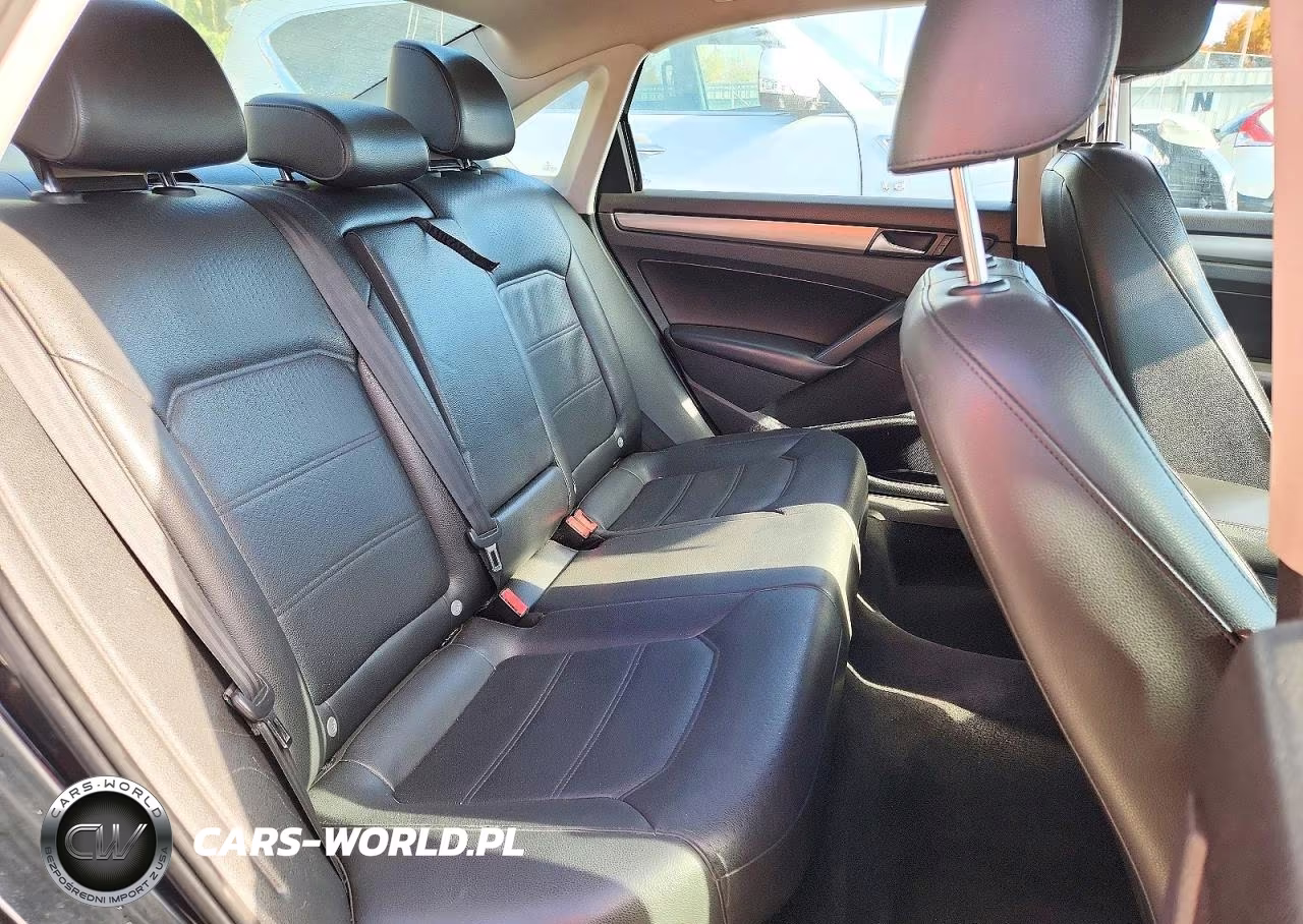 2014 Volkswagen Passat Se VIN:1VWBP7A39EC012155 - 10