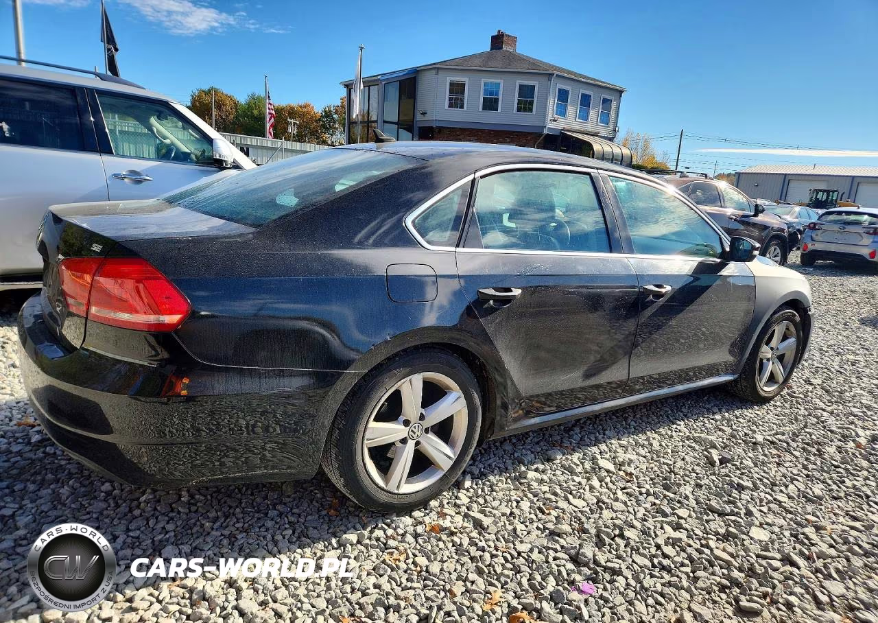 2014 Volkswagen Passat Se VIN:1VWBP7A39EC012155 - 3