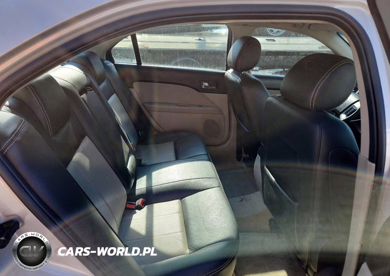 2008 Mercury Milan Premier VIN:3MEHM081X8R638142 - 10