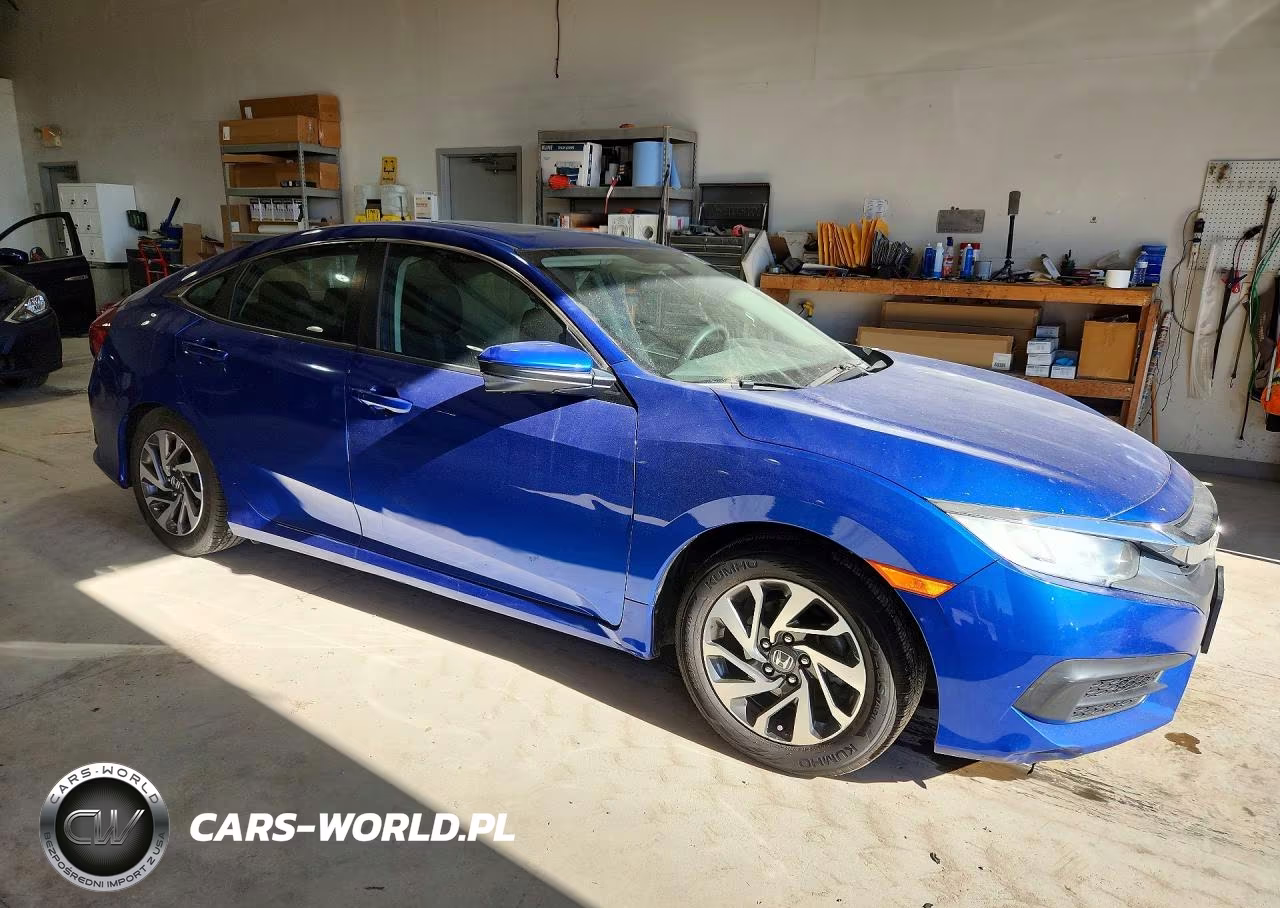 2018 Honda Civic Ex VIN:2HGFC2F7XJH558972 - 4
