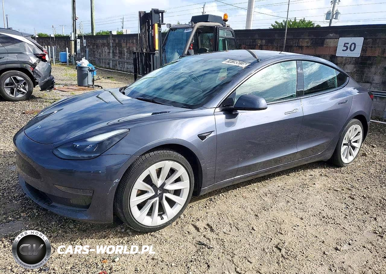 2022 Tesla Model 3 VIN:5YJ3E1EA3NF285498 - 1
