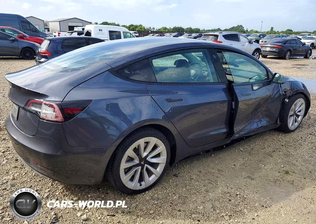 2022 Tesla Model 3 VIN:5YJ3E1EA3NF285498 - 3