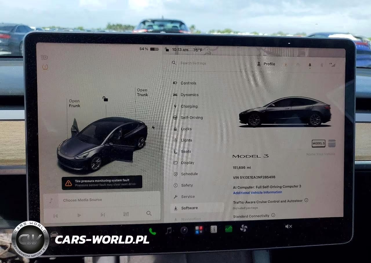 2022 Tesla Model 3 VIN:5YJ3E1EA3NF285498 - 9