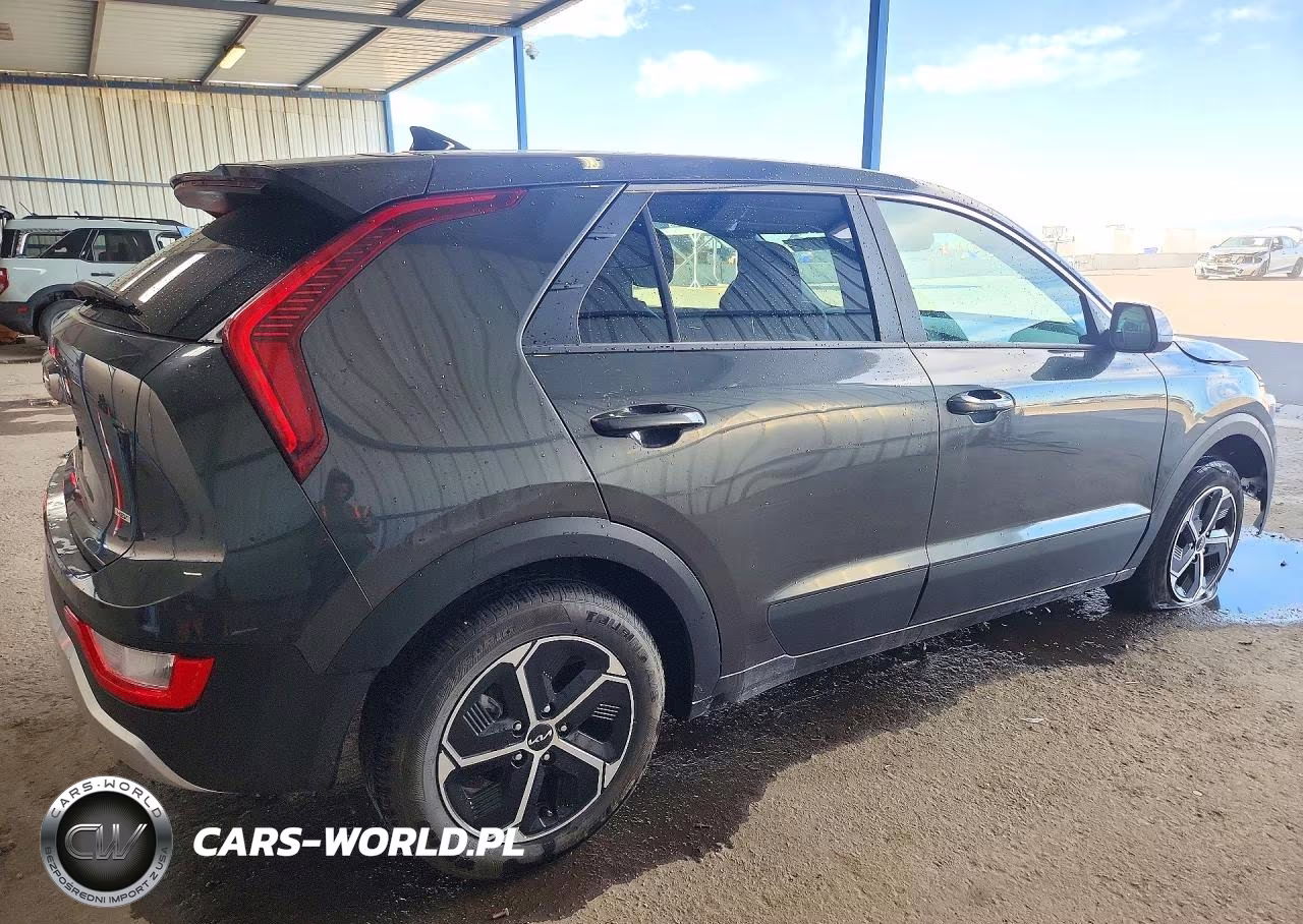 2026 Kia Niro Lx VIN:KNDCP3LE9T5316859 - 3