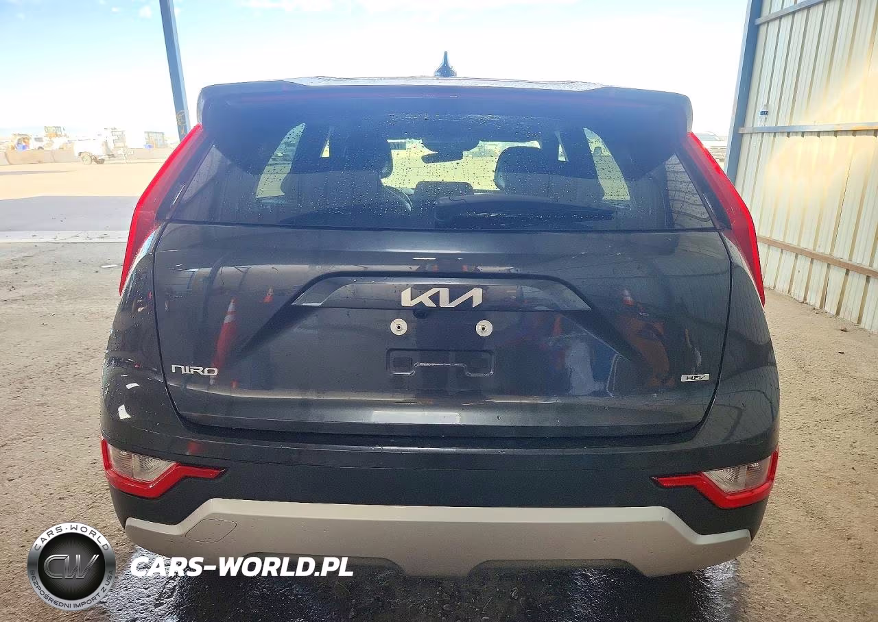2026 Kia Niro Lx VIN:KNDCP3LE9T5316859 - 6