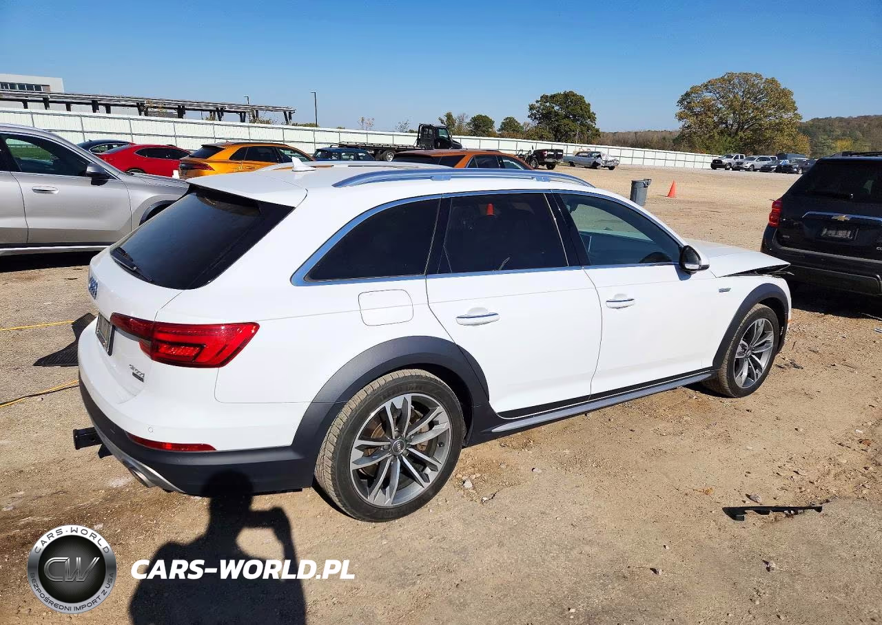 2017 Audi A4 Allroad Premium Plus VIN:WA18NAF40HA177961 - 3