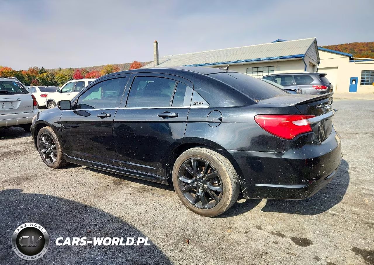 2014 Chrysler 200 Touring VIN:1C3CCBBG9EN179843 - 2