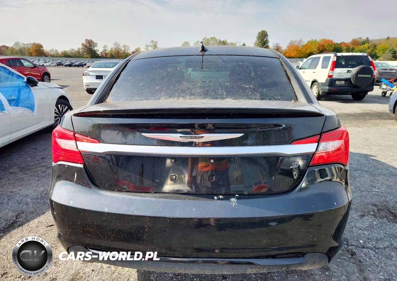 2014 Chrysler 200 Touring VIN:1C3CCBBG9EN179843 - 6