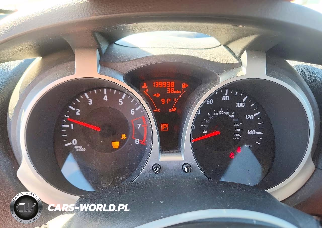 2012 Nissan Juke S VIN:JN8AF5MV0CT107675 - 9