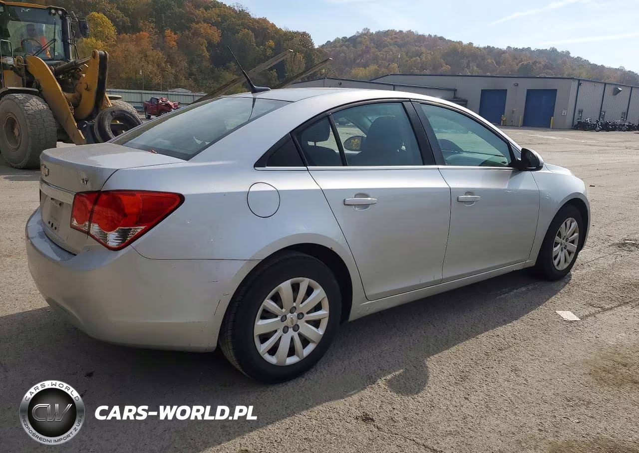 2011 Chevrolet Cruze Lt VIN:1G1PF5S96B7308928 - 3