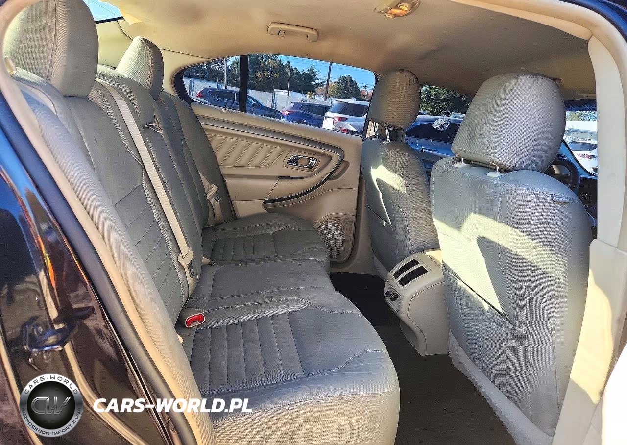 2013 Ford Taurus Se VIN:1FAHP2D81DG210068 - 10