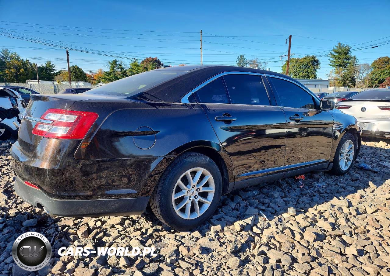 2013 Ford Taurus Se VIN:1FAHP2D81DG210068 - 3