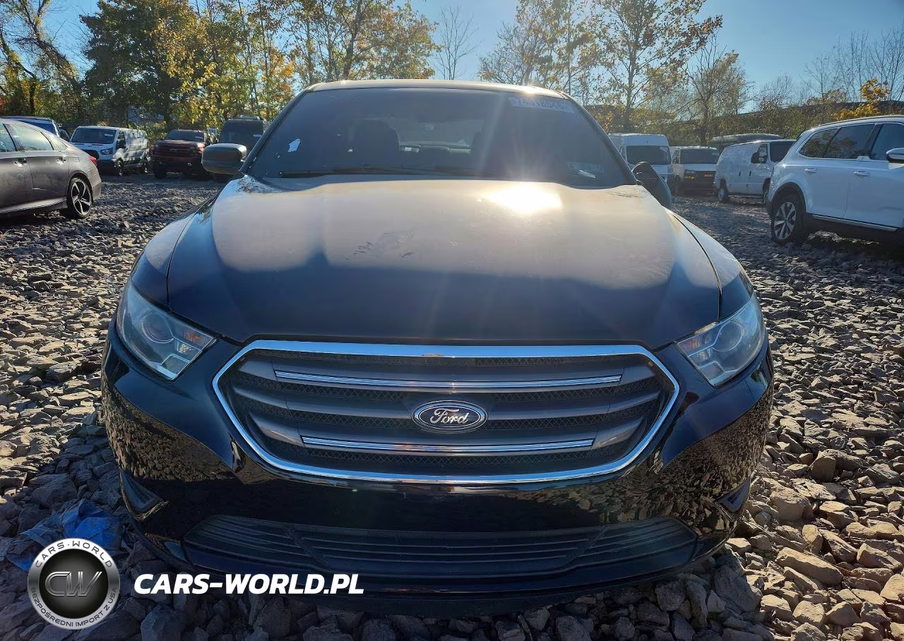 2013 Ford Taurus Se VIN:1FAHP2D81DG210068 - 5