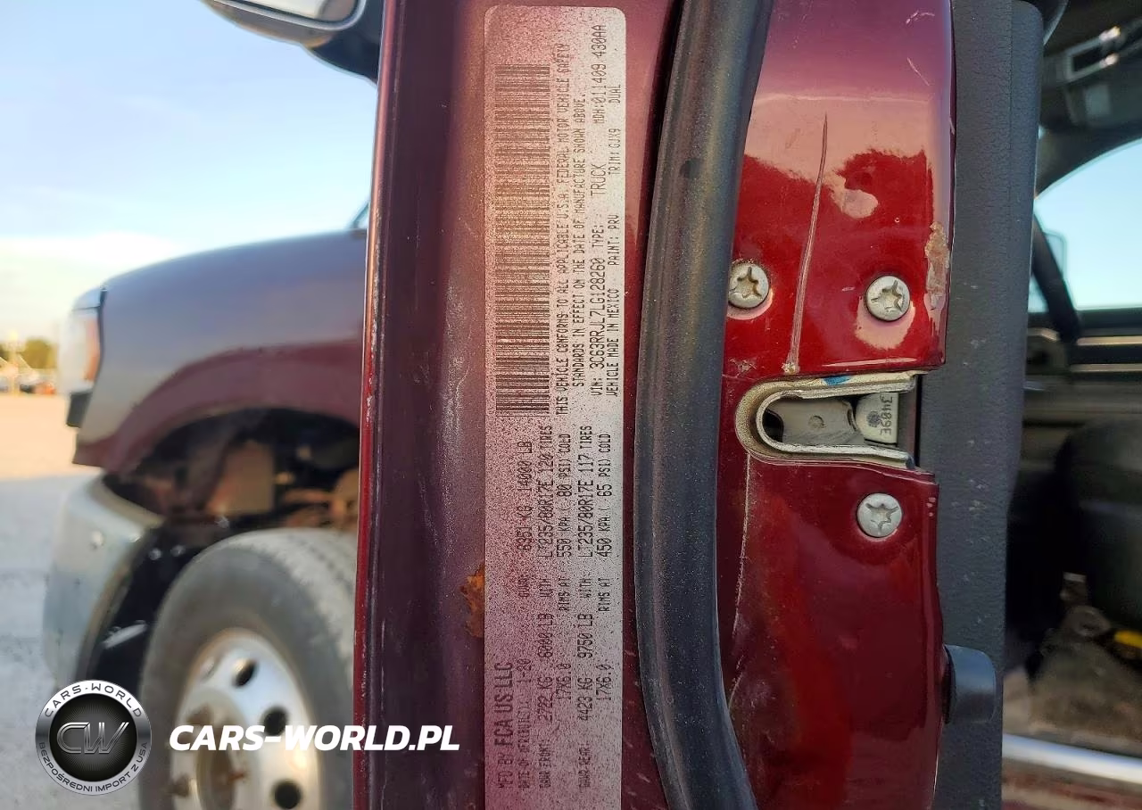 2020 Ram 3500 Laramie VIN:3C63RRJL7LG128260 - 12