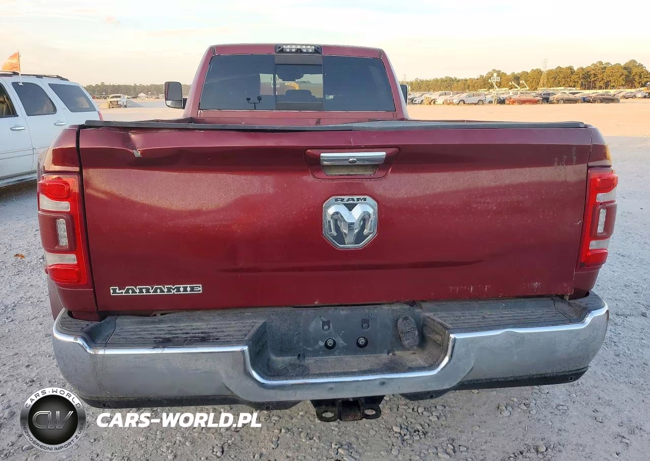 2020 Ram 3500 Laramie VIN:3C63RRJL7LG128260 - 6