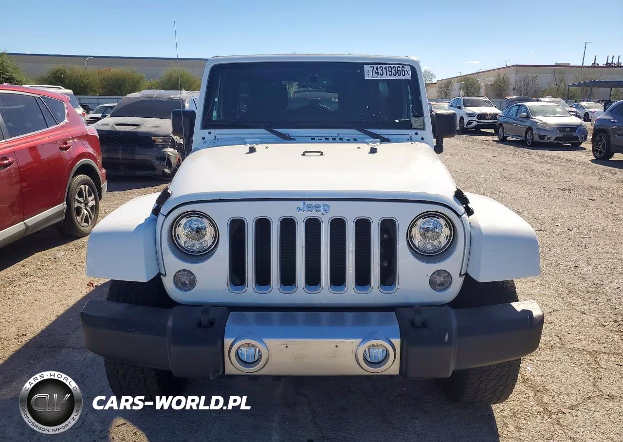 2018 Jeep Wrangler Unlimited Sahara VIN:1C4HJWEG9JL931170 - 5