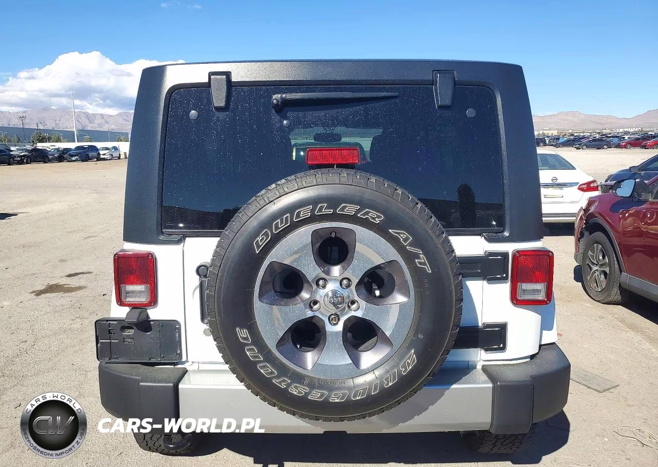 2018 Jeep Wrangler Unlimited Sahara VIN:1C4HJWEG9JL931170 - 6