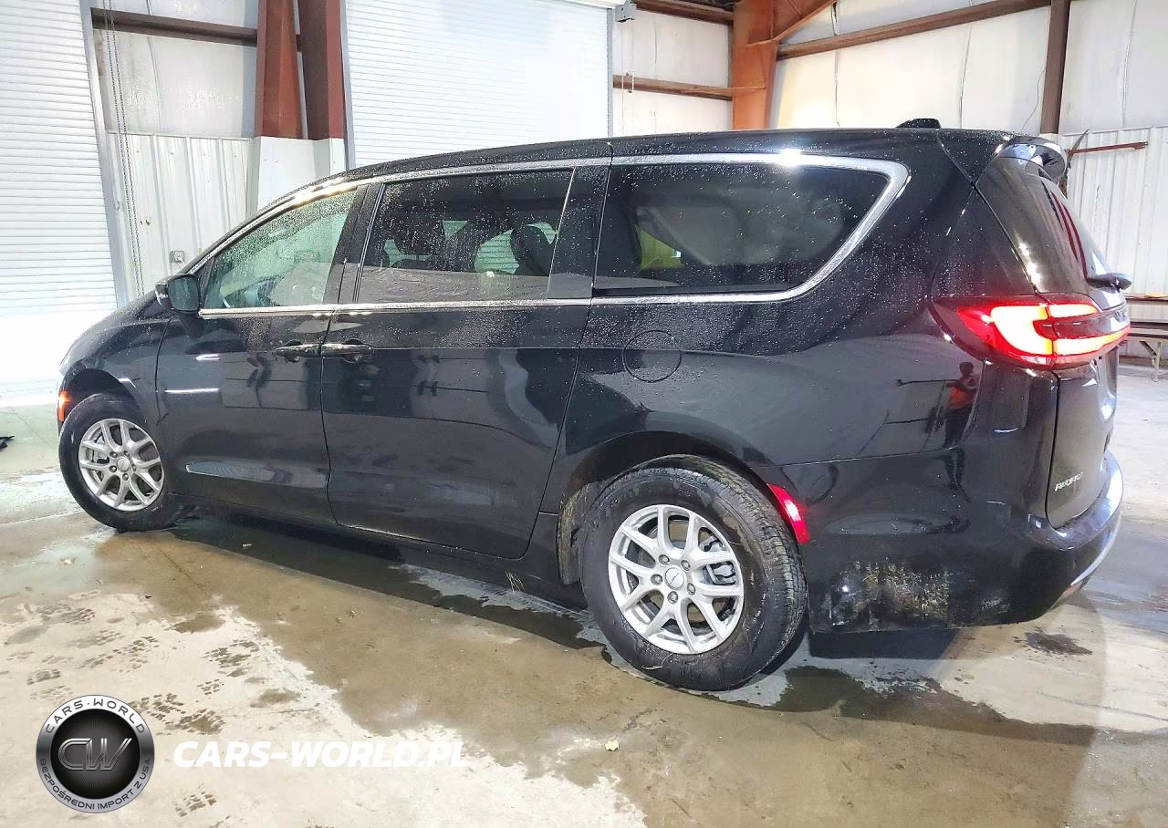 2027 Chrysler Pacifica Select VIN:2C4RC1BG5VR580986 - 2