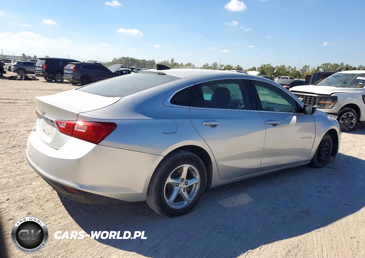 2018 Chevrolet Malibu Ls VIN:1G1ZB5ST2JF227896 - 3