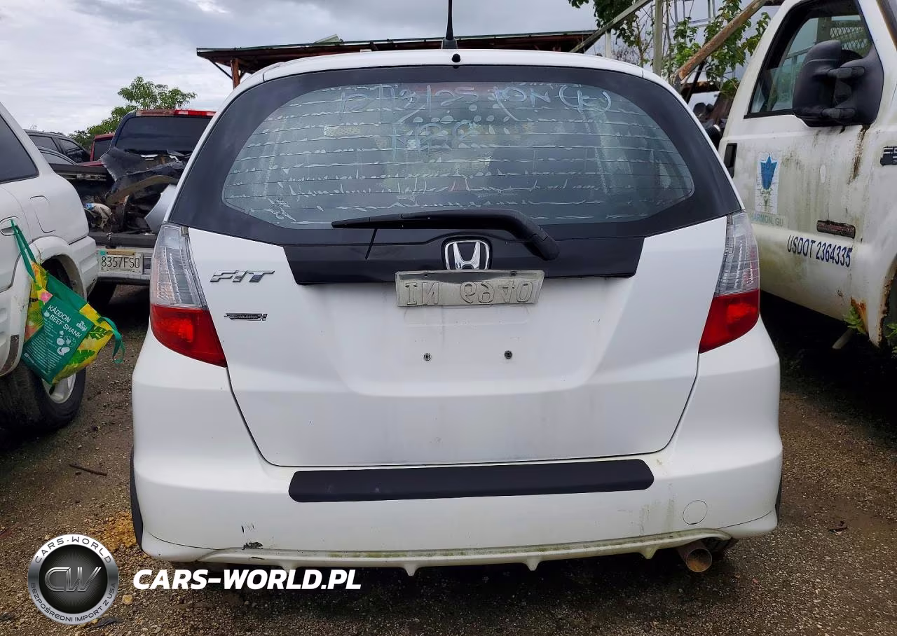 2012 Honda Fit VIN:JHMGE8H30CC035703 - 6