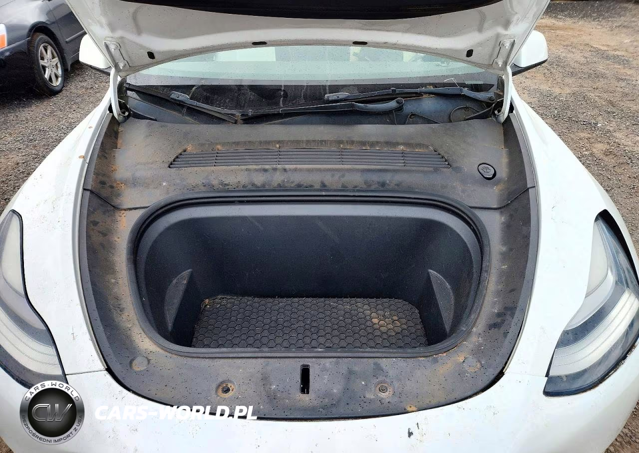 2021 Tesla Model Y Long Range Dual Motor All-Wheel Drive VIN:5YJYGDEE7MF279142 - 11