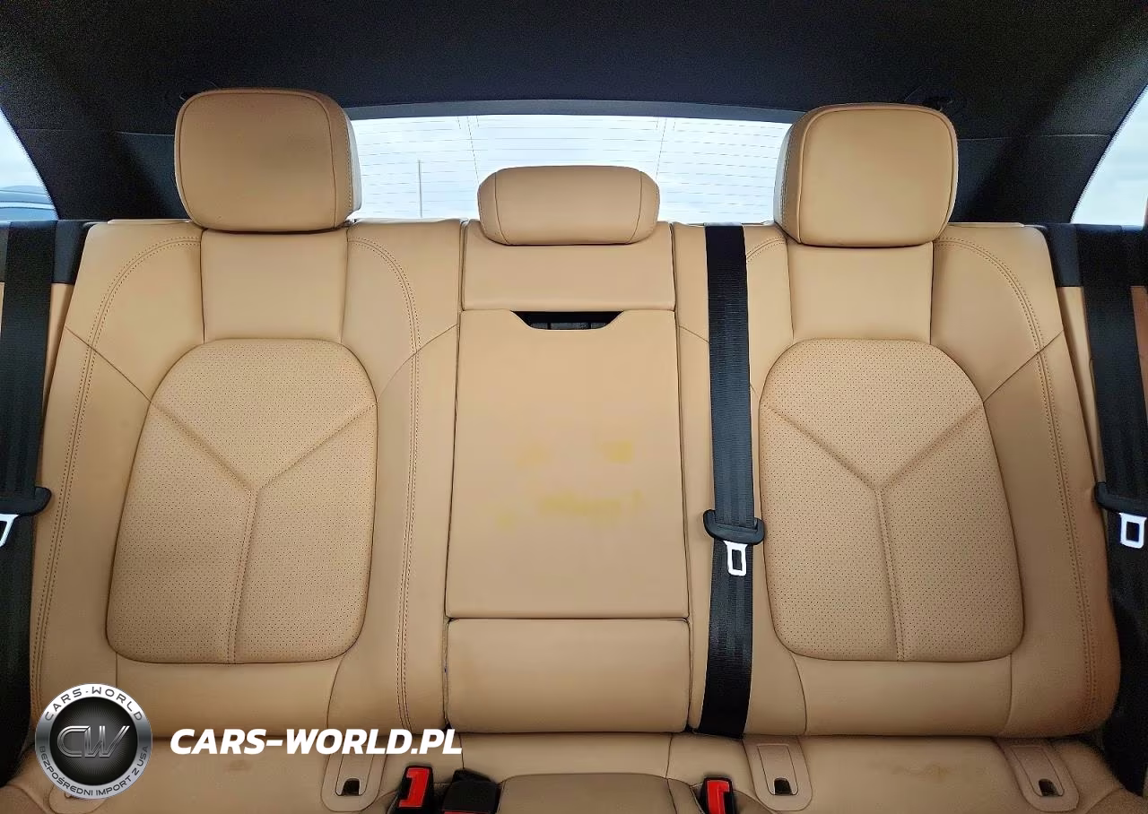2025 Porsche Macan Base VIN:WP1AA2A50SLB15009 - 10