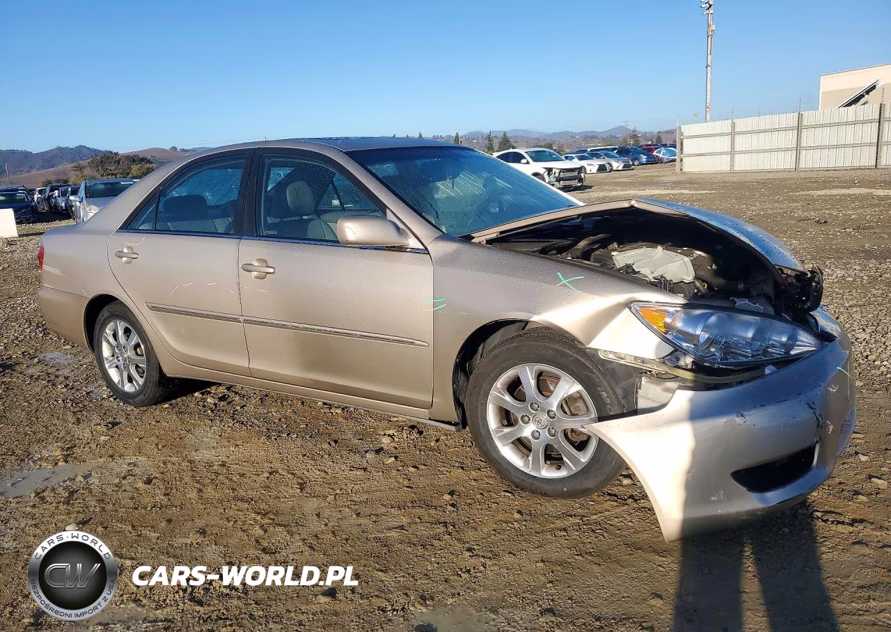 2005 Toyota Camry Xle V6 VIN:4T1BF30K45U593643 - 4