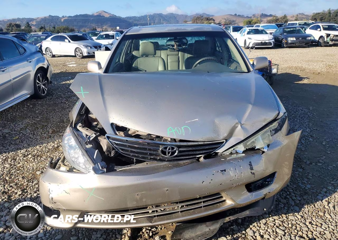 2005 Toyota Camry Xle V6 VIN:4T1BF30K45U593643 - 5