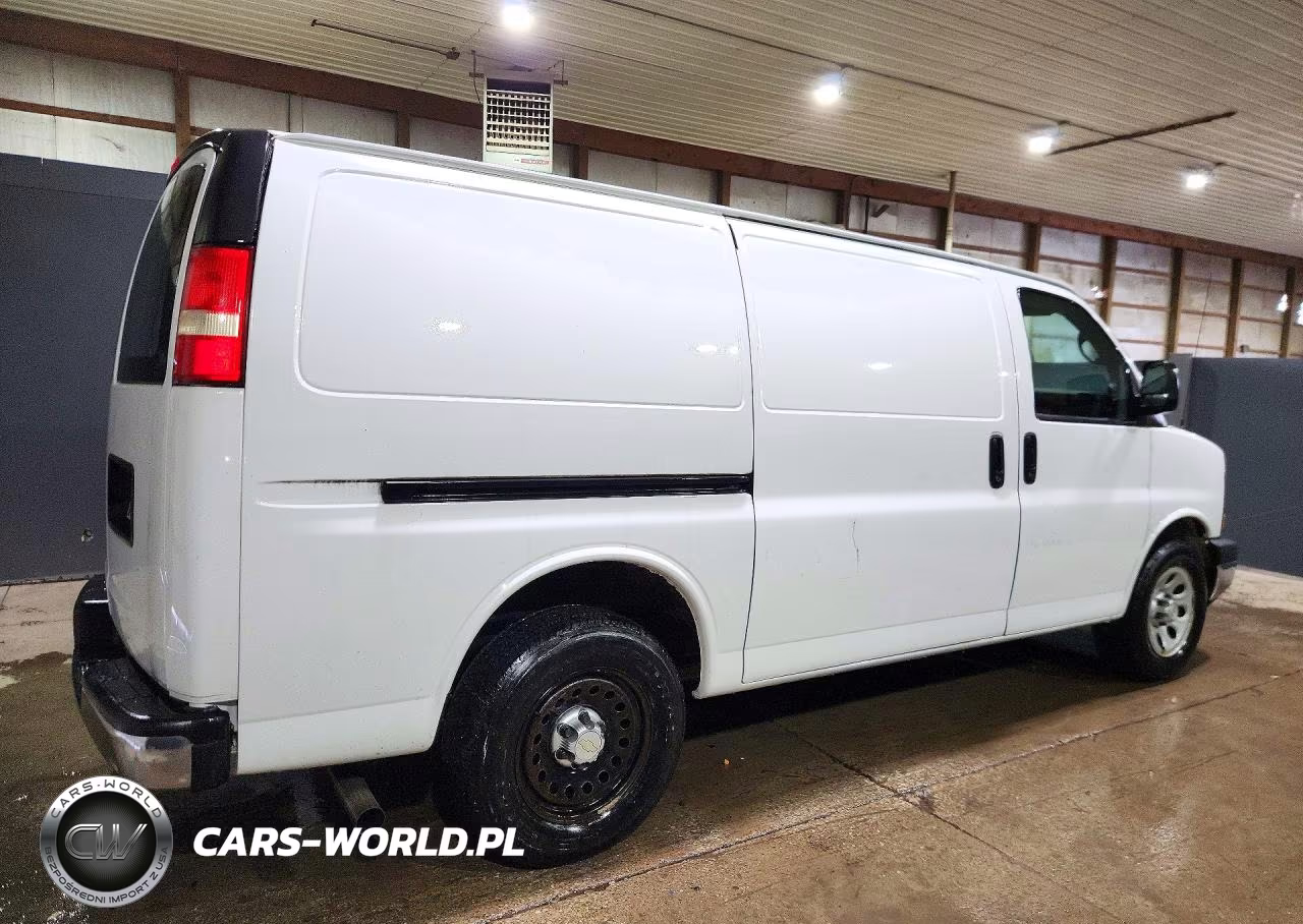 2013 Chevrolet Express 1500 Cargo Delivery Van VIN:1GCSGAFX8D1100118 - 3