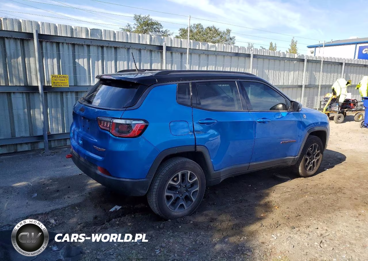 2018 Jeep Compass Trailhawk VIN:3C4NJDDB6JT481902 - 3